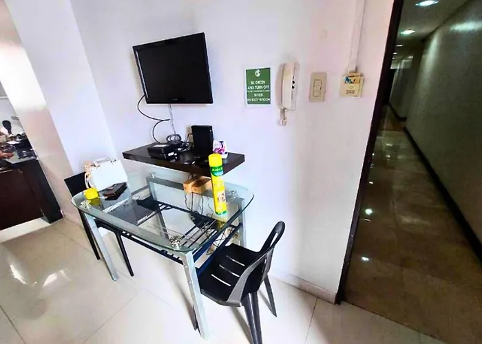 Hotel Book Now For Free Pool And Sauna Access Inside Prime Location Of Near Us Embassy, Naia, Makati, Bgc, Mall Of Asia, Chinatown. Immerse In Sea View Balcony For Limited Time Offer Month Click Here Now
